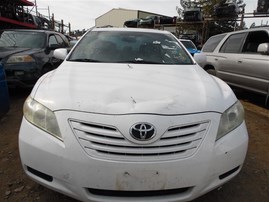 2008 Toyota Camry LE White 2.4L AT #Z22081